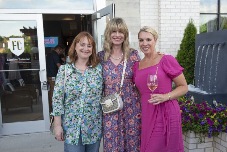 Wigs &amp; Waffles 2022: Sponsor Party